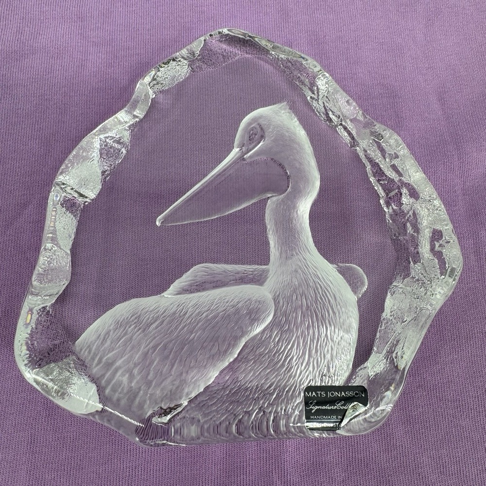 Mats Jonasson Lead Crystal Pelican Sculpture: Signed - Made In‎ Sweden
